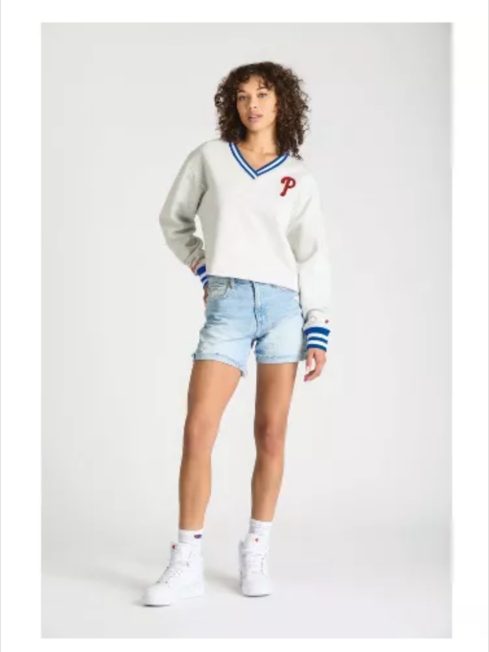 Philadelphia Phillies Champion White V‑Neck Sweater, Large